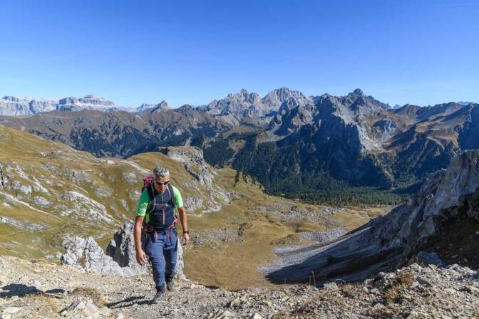 Die Costella-Scharte ist fast erreicht. Unter uns das Valle dei Monzoni